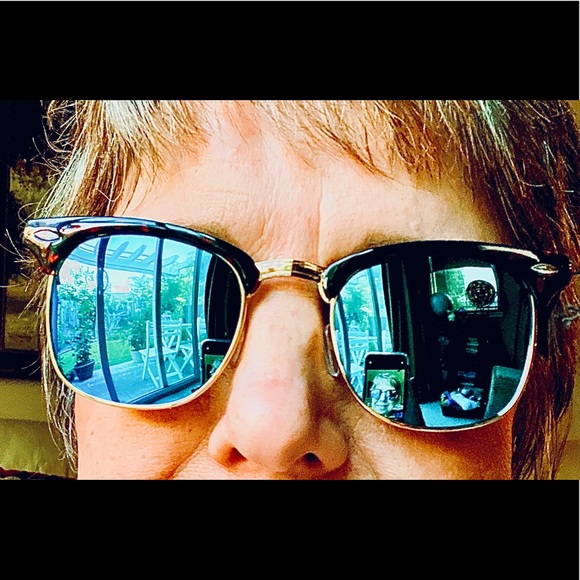 Sunglasses - Picture 7 of 8